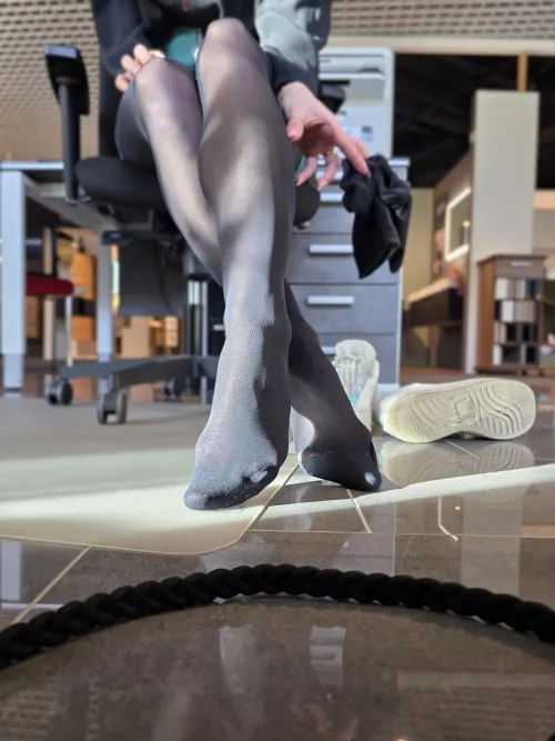 Which of you L00sers licks my black socks clean on your knees and then begs for more....? 🔥