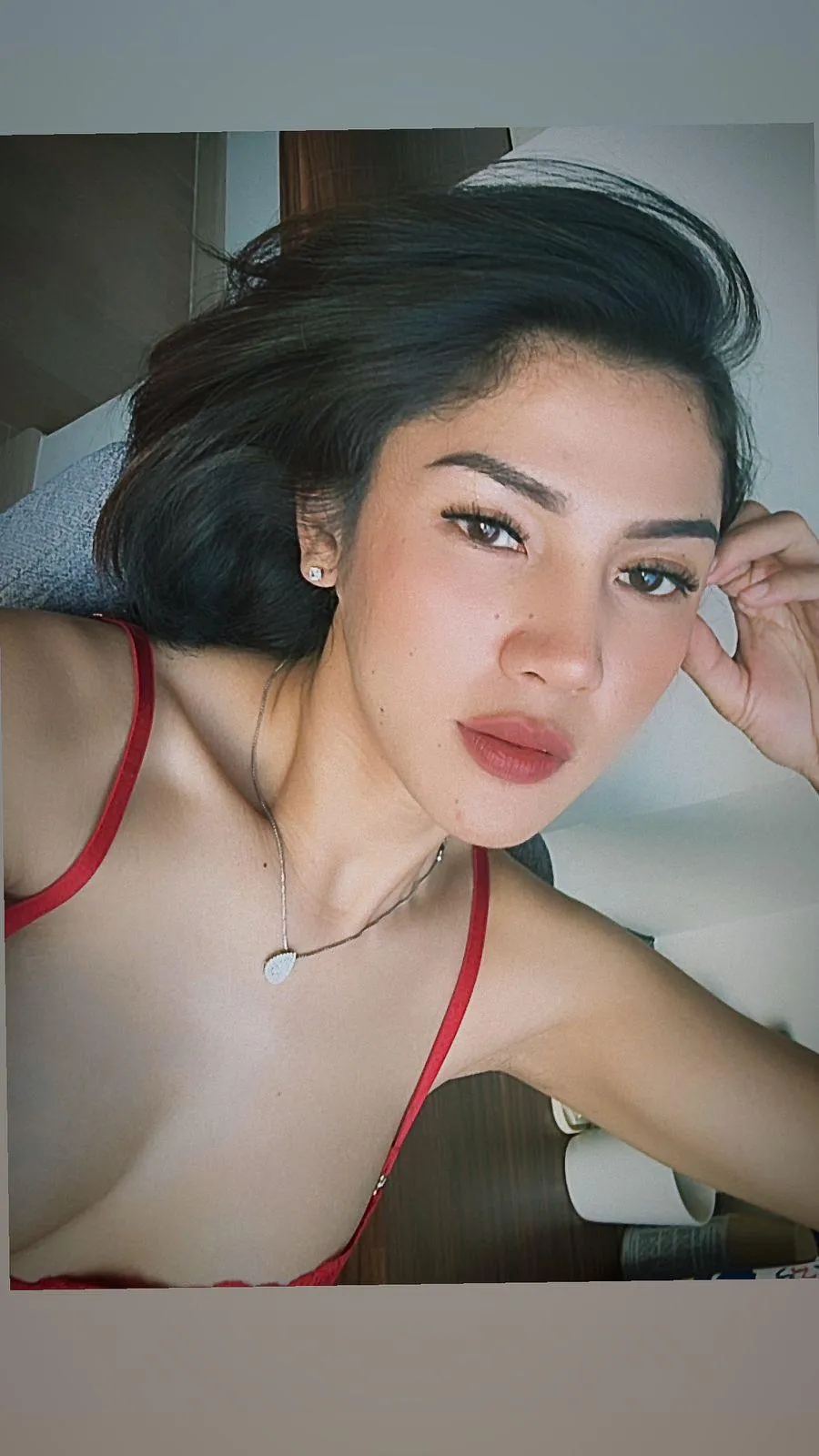 Would you hook up with a trans girl?🤭