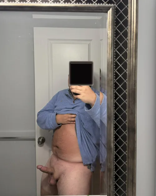 Husky Guy with no pants. Do you think my hard cock is thick?