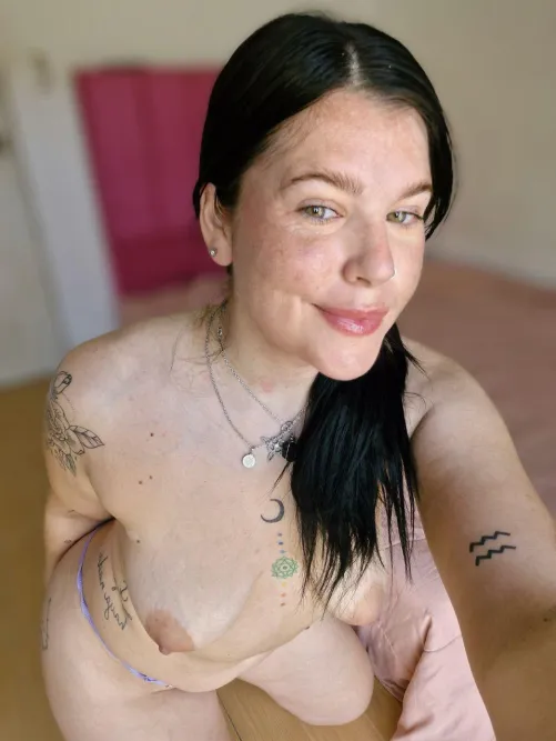 30YO single mom looking for random redditor want blowjob performance