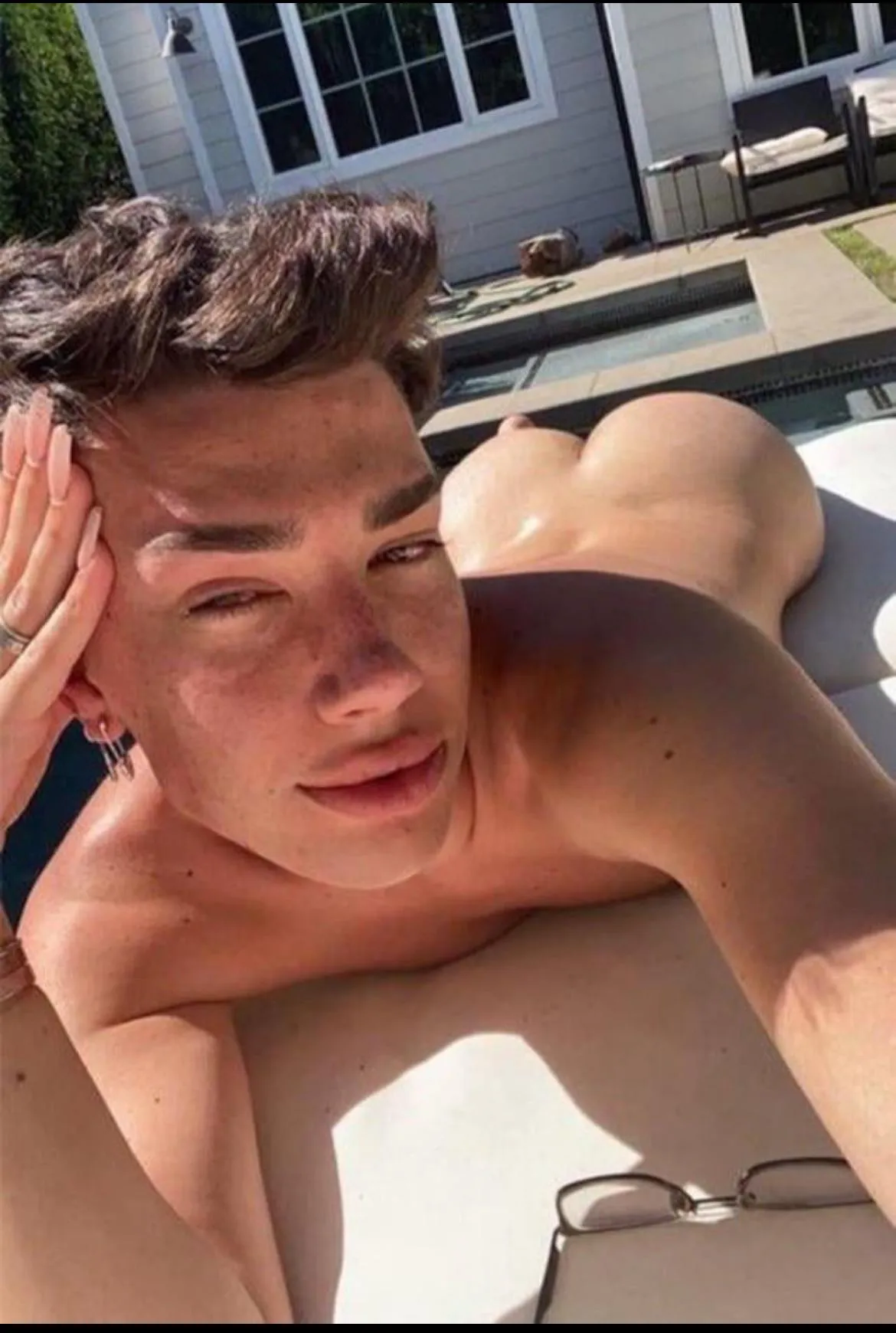 Dm me to talk abt himmm x