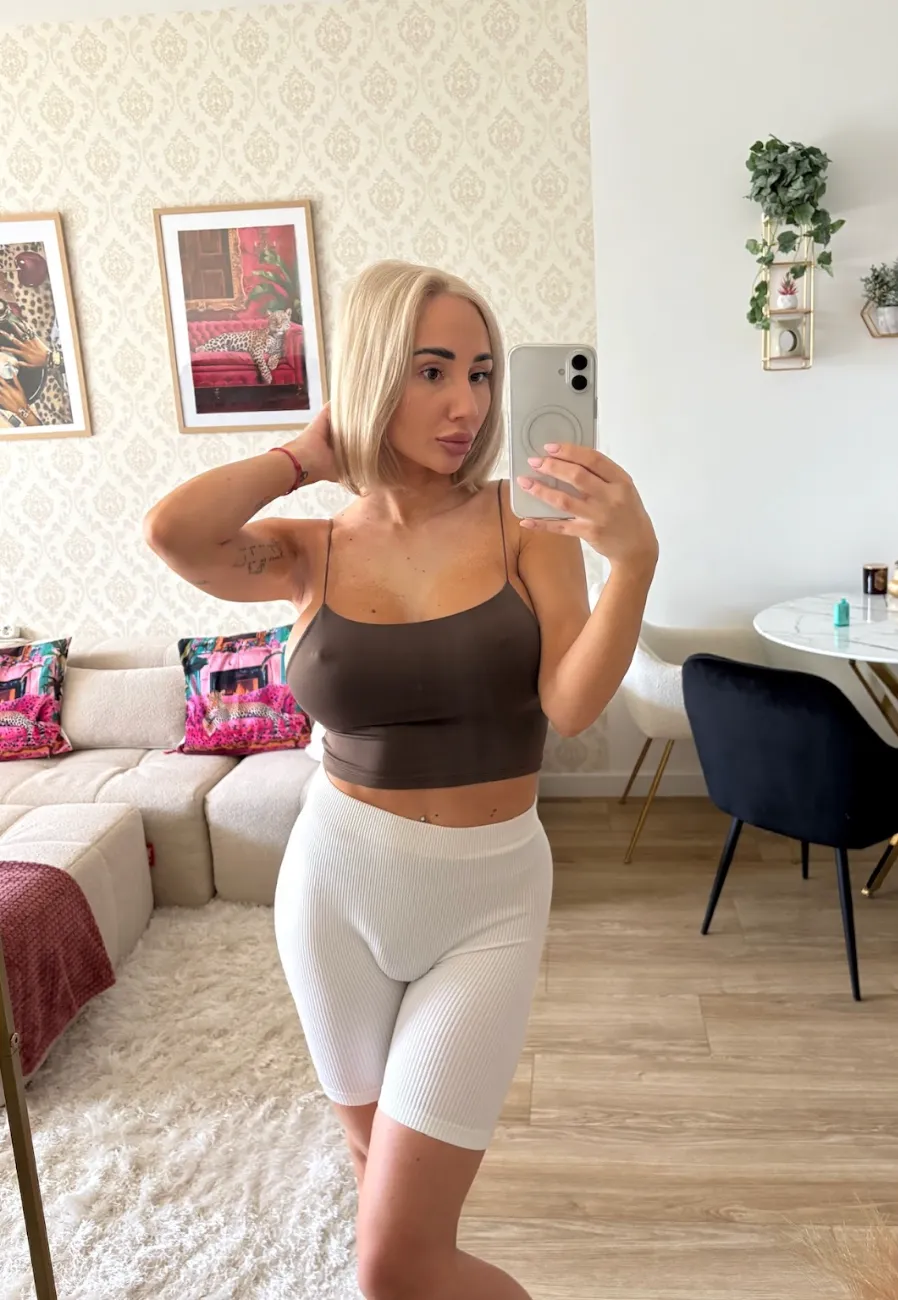 If you're into trans, would you let me fuck you