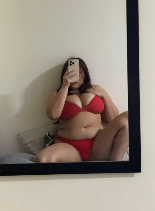 Would you cuddle with a fat girl like me?