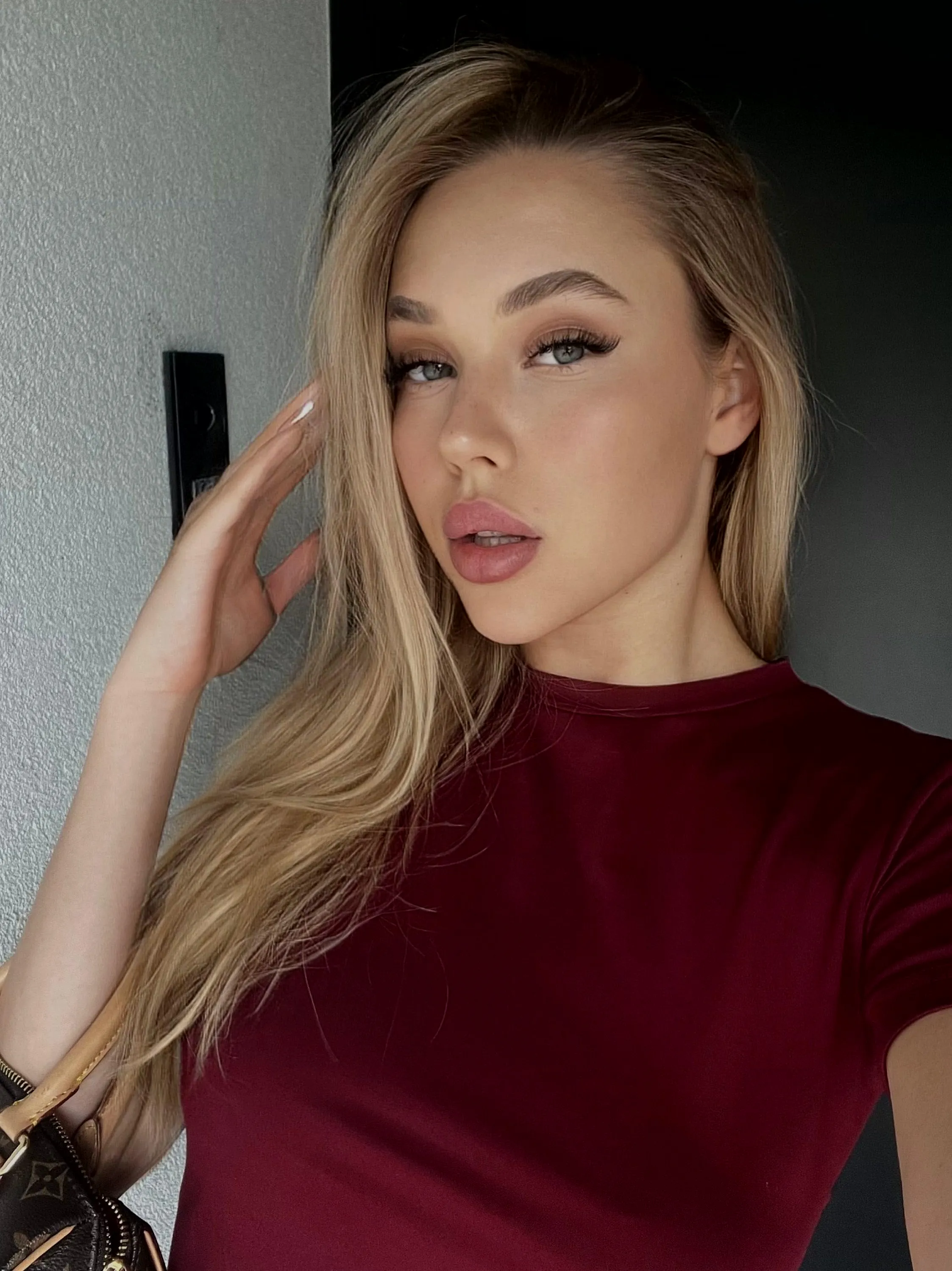 Your casual playmate is here now