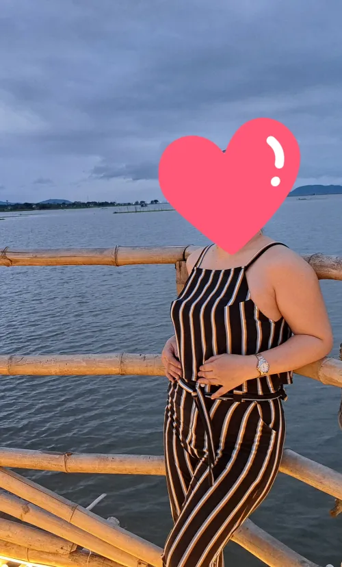 Couple here lf bull. F39 M43 Our 1st 3some adventure.