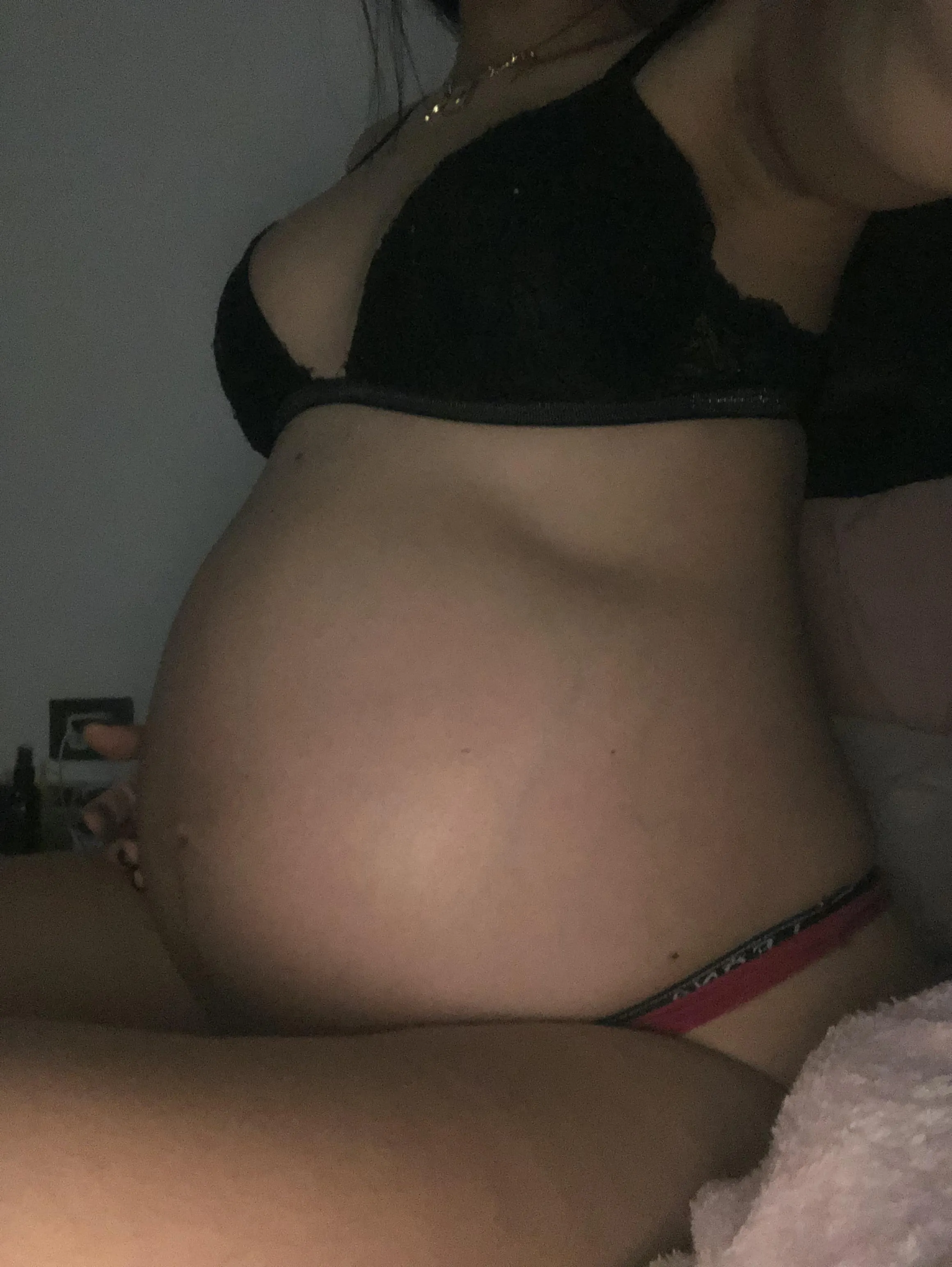 Do you want feed me? Telegram: @Vg557