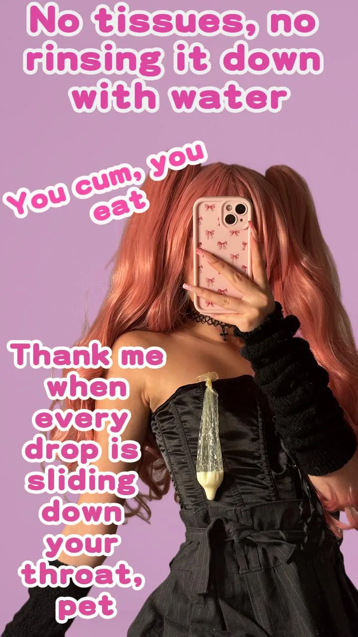 We don't need any tissues, the only thing you need is your tongue!🤭