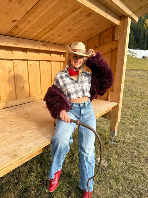 Am I right for the the best cowgirl fit?