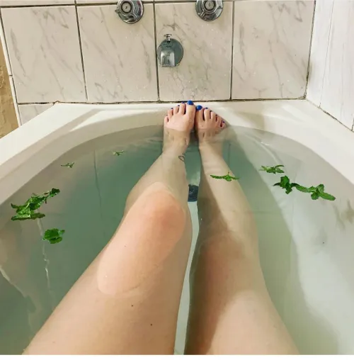 Herbal baths are a game changer