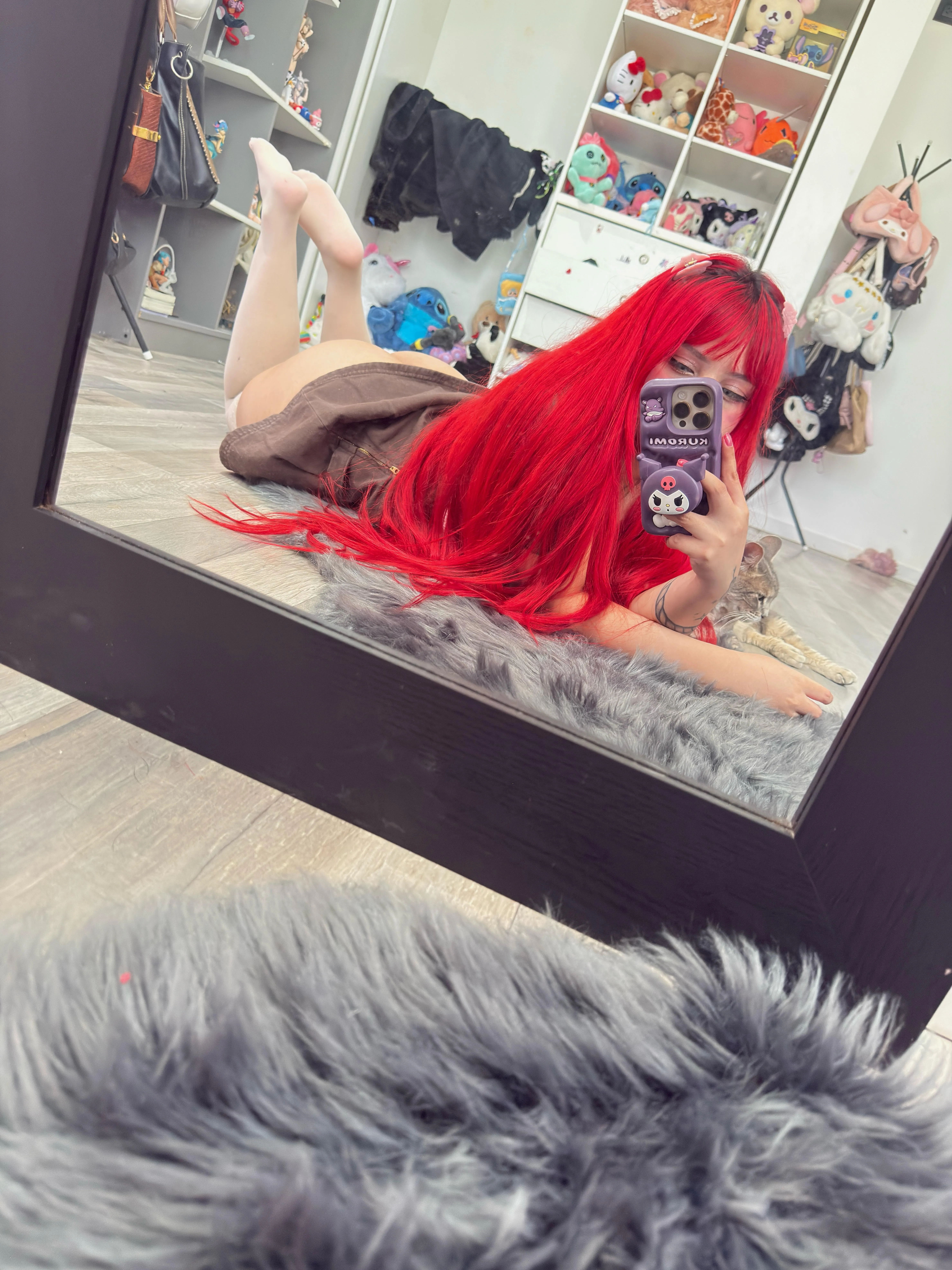 skirt exposing my booty is intentional~