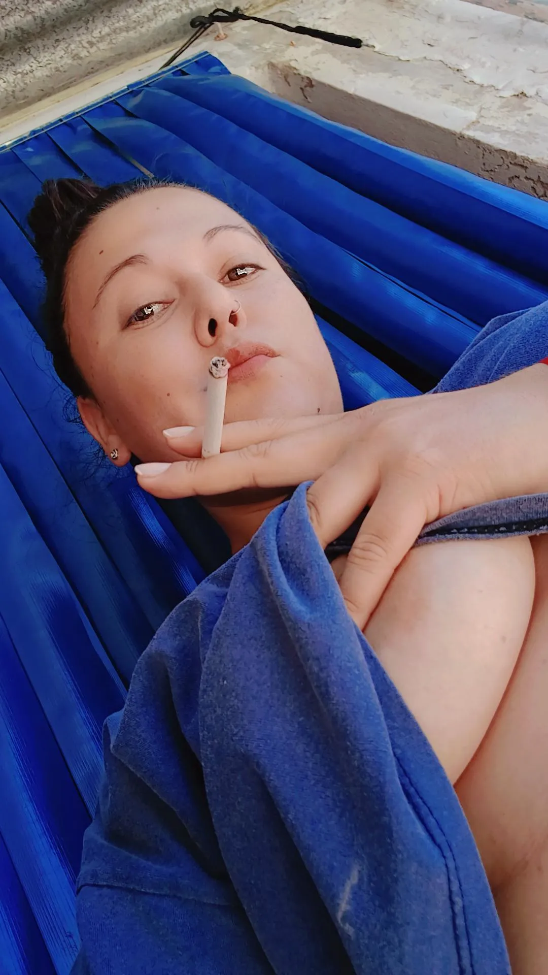 Am I distracting you?