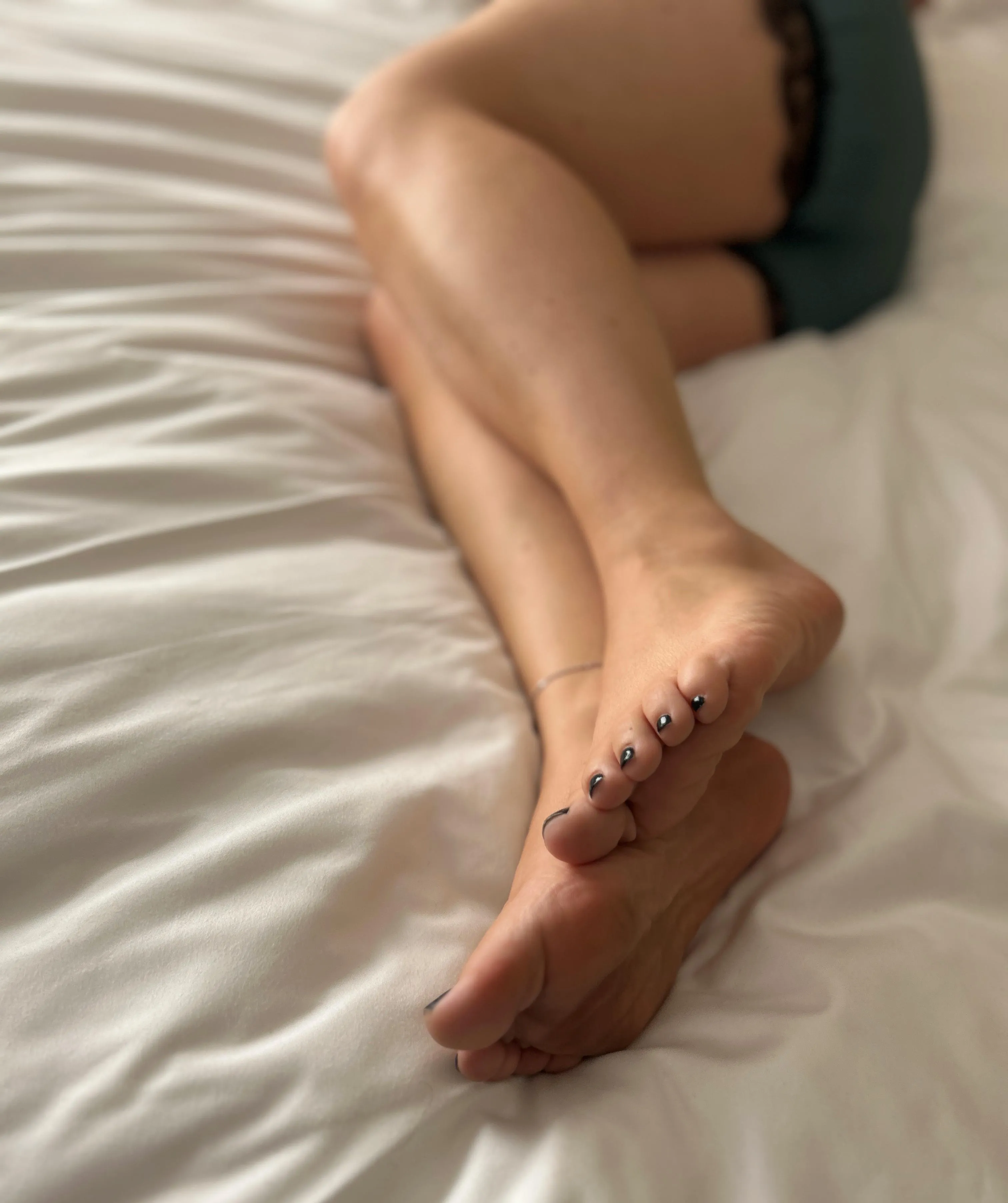 Are you hungry for my feet