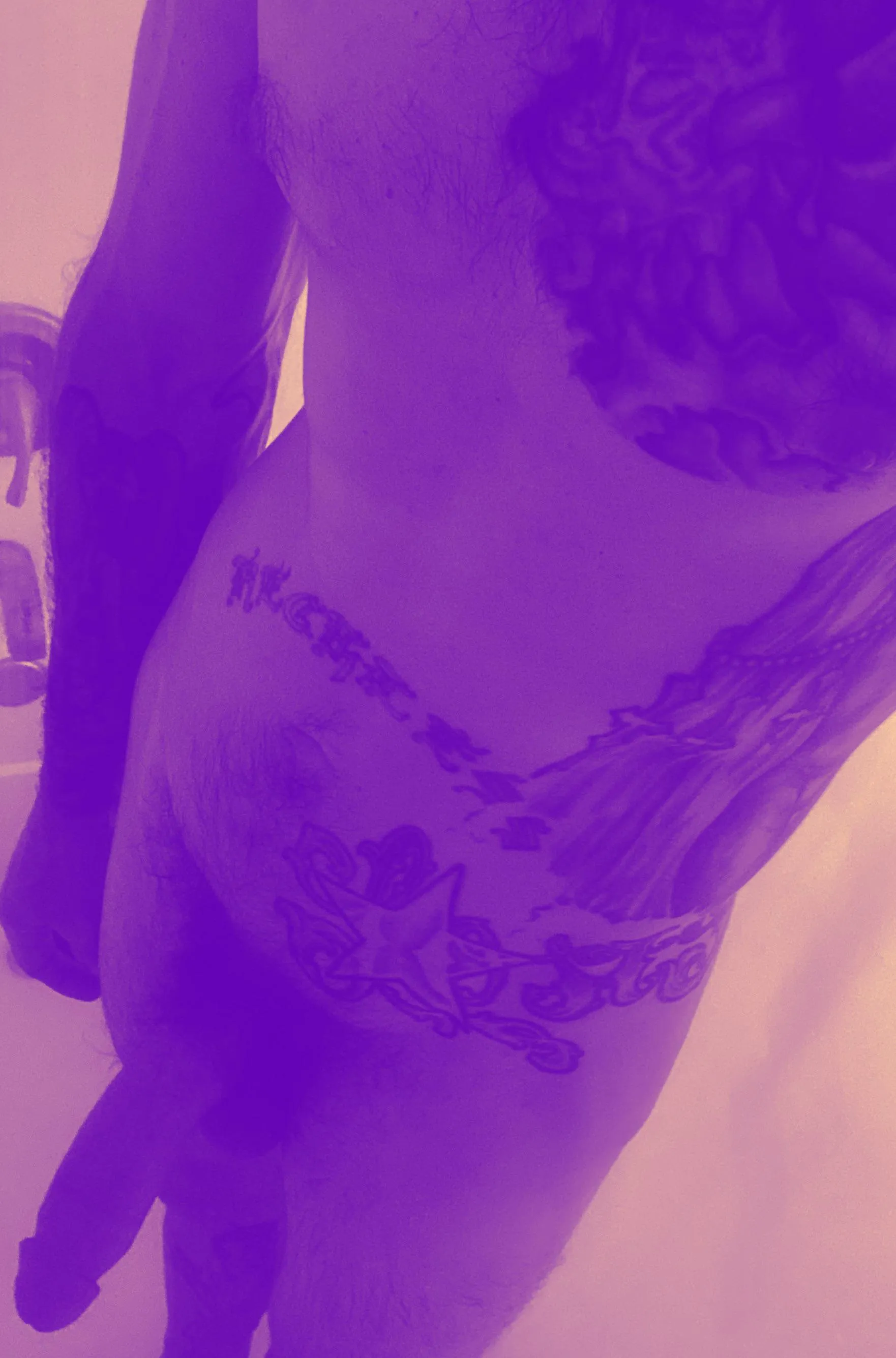 Lookin to get this taken care of 🤤🤞🏼