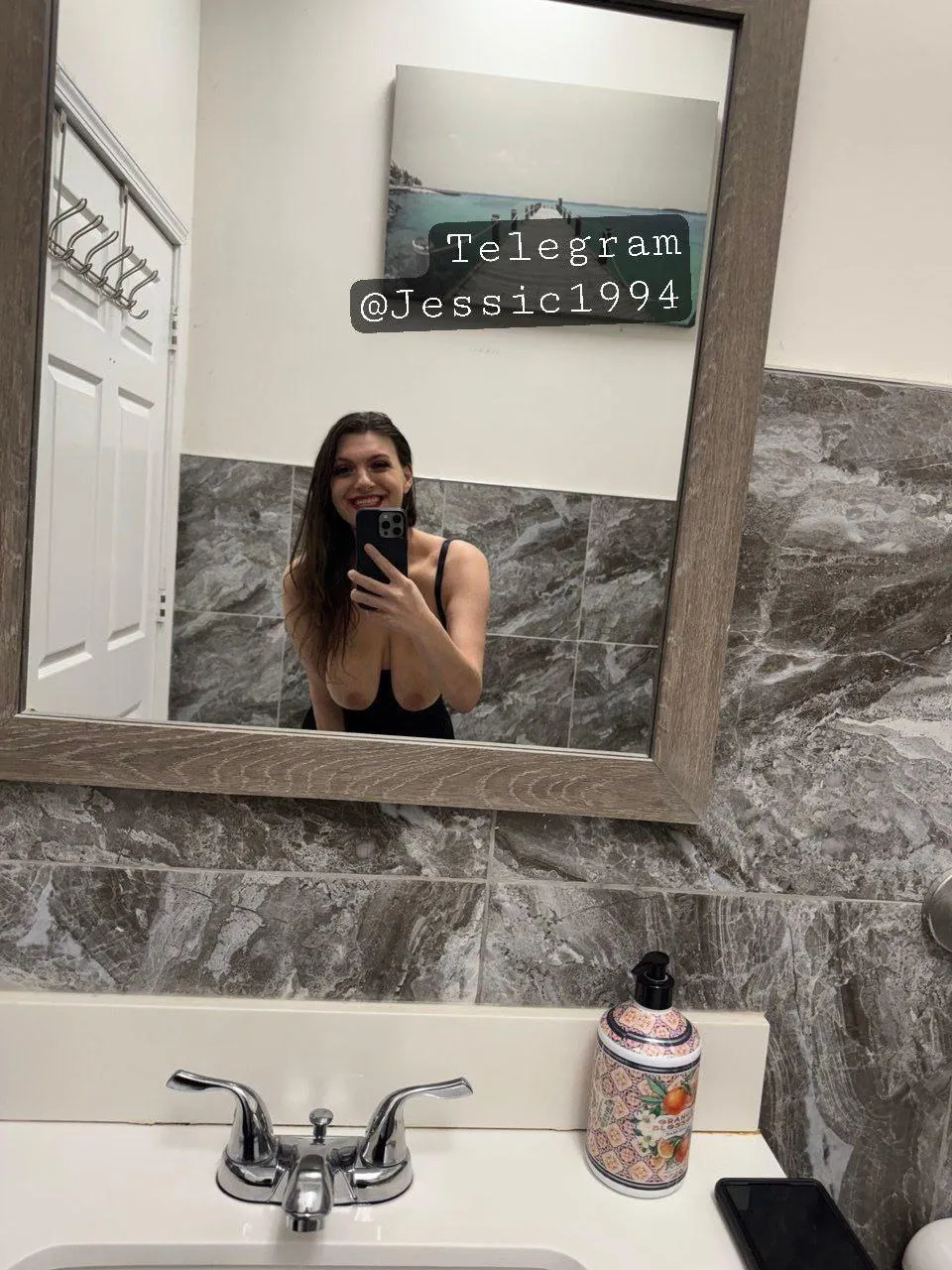 Solo and b/g vid calls Available