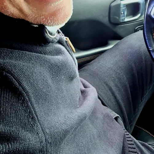 45 [M4F] #Dayton - Seeking a younger & curious FWB ;)