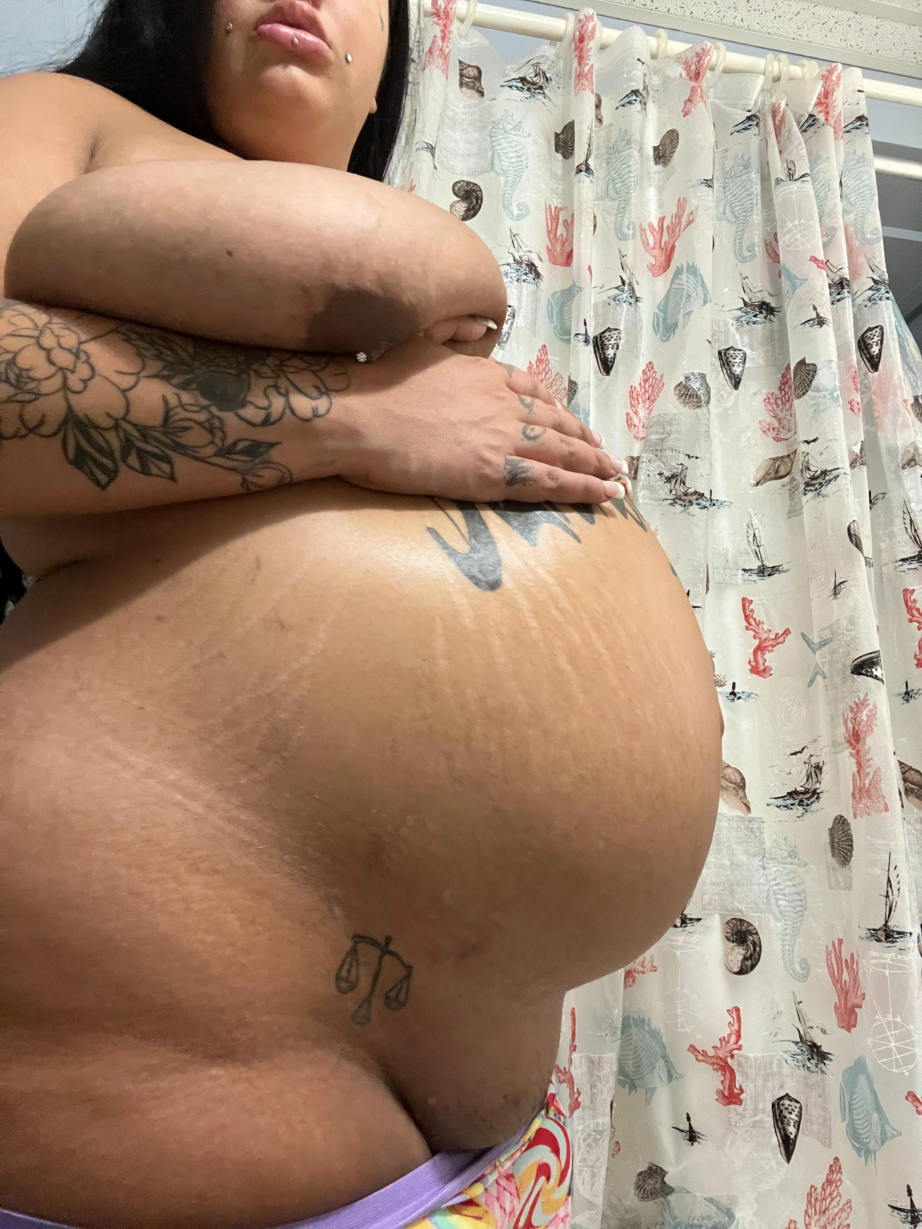 Looks like i'm pregnant