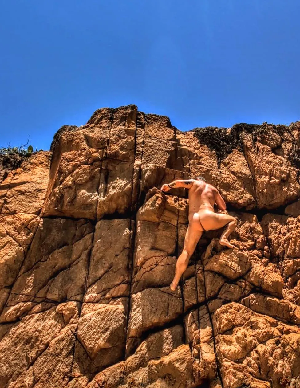 Nude rockclimbing was a real thrill!
