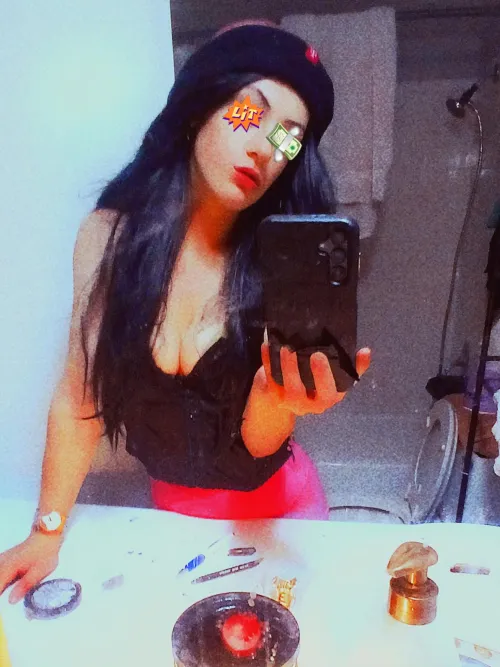 Too spun & overwhelmingly pretty.. wanna ft💛