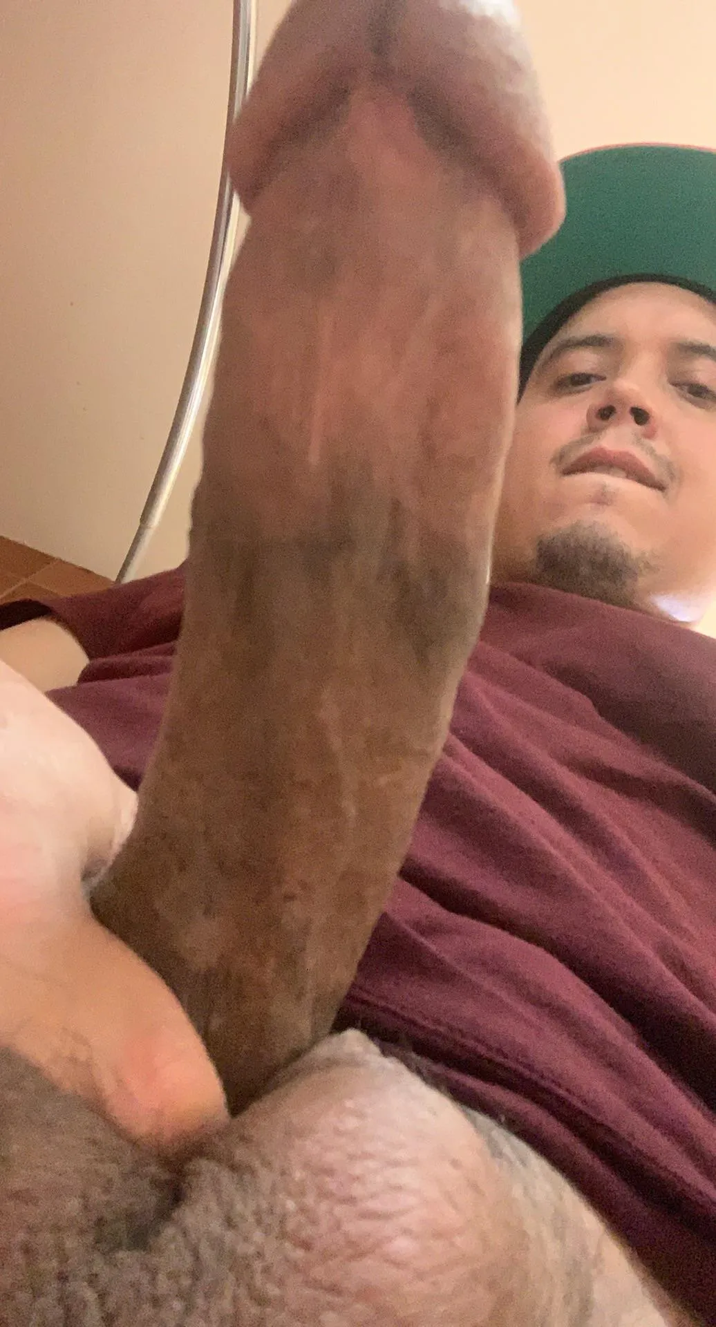 Looking for big cocks to frot with