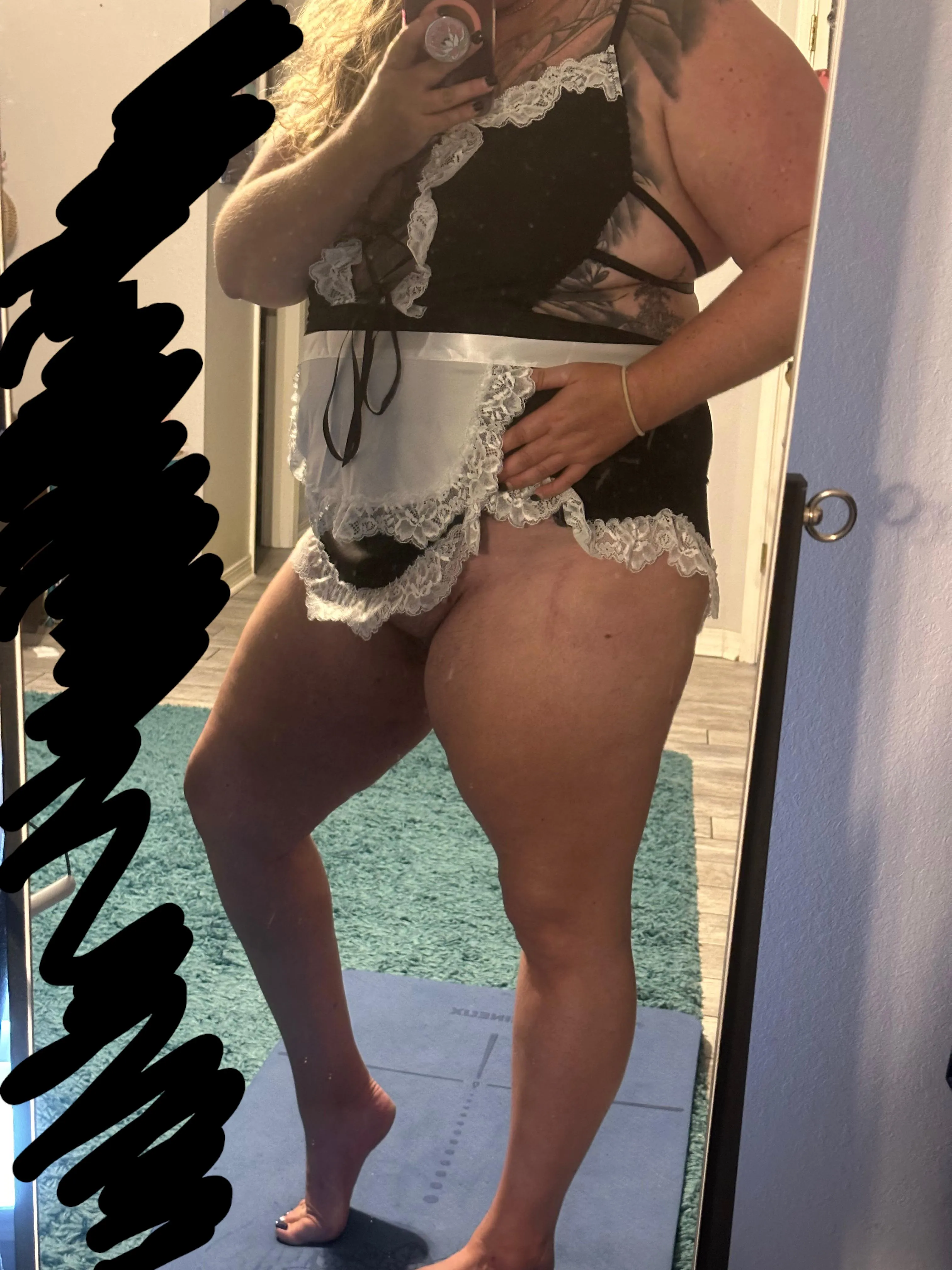 40 bi female in Navarre looking for female friends.