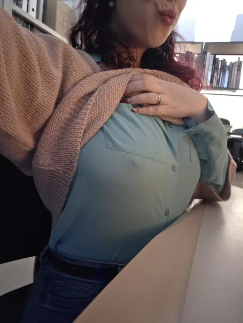 I have a great relationship with my coworkers =)