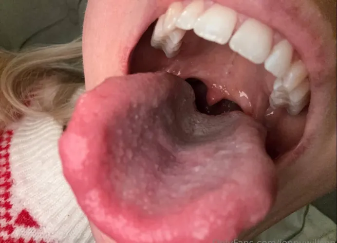 I want every drop of your cum in my mouth 💦