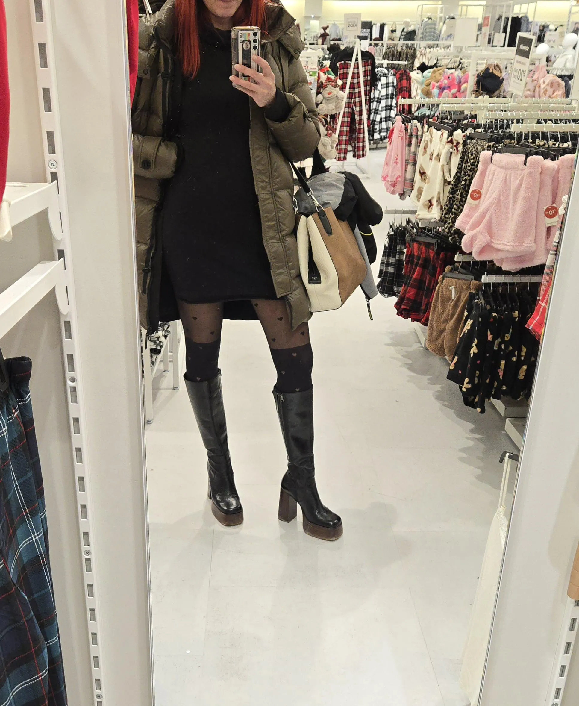 Let's go Christmas shopping