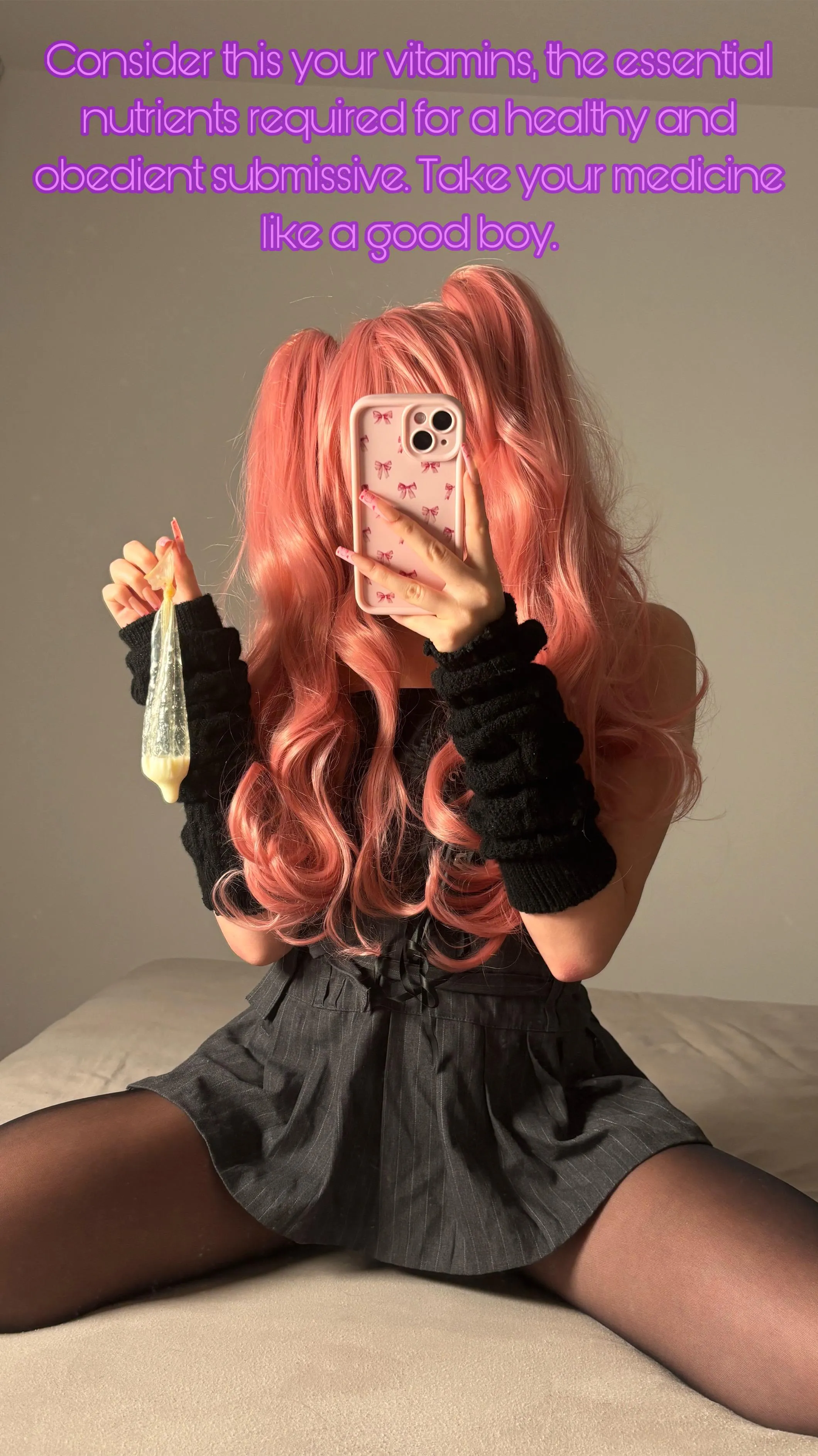 Stroke for me pet! But you know the rule: every drop goes down to your throat! Swallow like the obedient slut you are!🤫