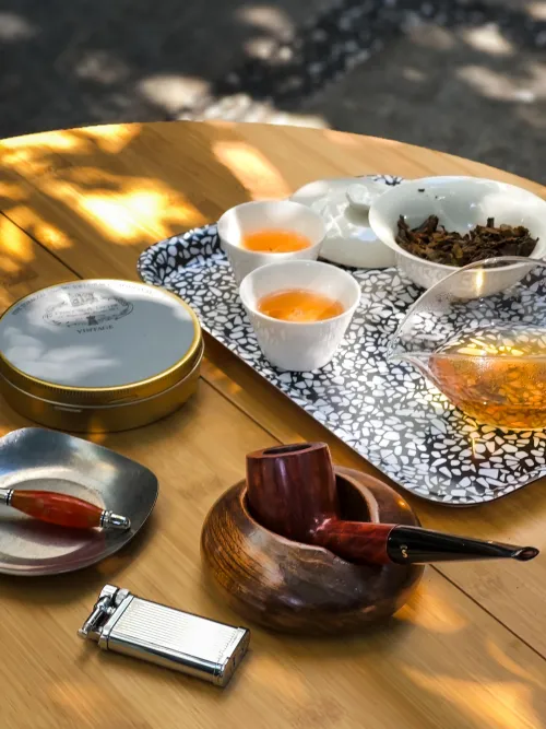 Tea and smoke in Winter fest