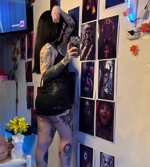 teasing a lil and ready for trouble