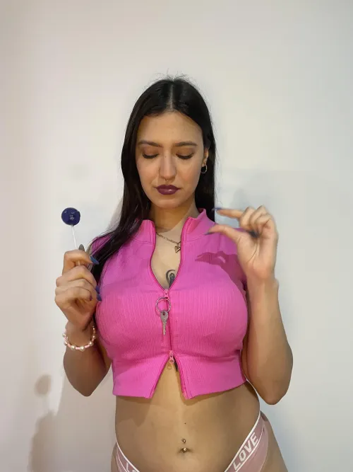 The difference between that piece of trash and the lollipop is that at least it will know what a woman’s tongue feels like