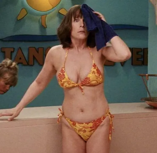 There’s at least one scene worth watching Christmas with the Kranks starring Jamie Lee Curtis for this holiday season