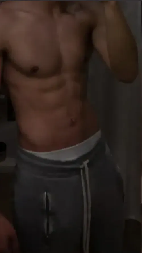 wanting a dick cumming on me