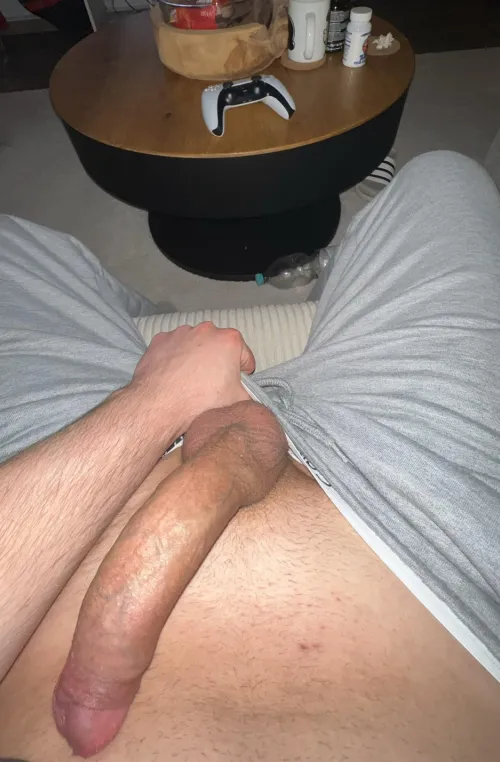 [26] werde schon wieder horny beim zocken