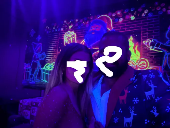 Bi couple looking to play tonight