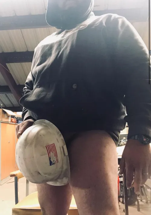 Gotta keep the head safe 😋