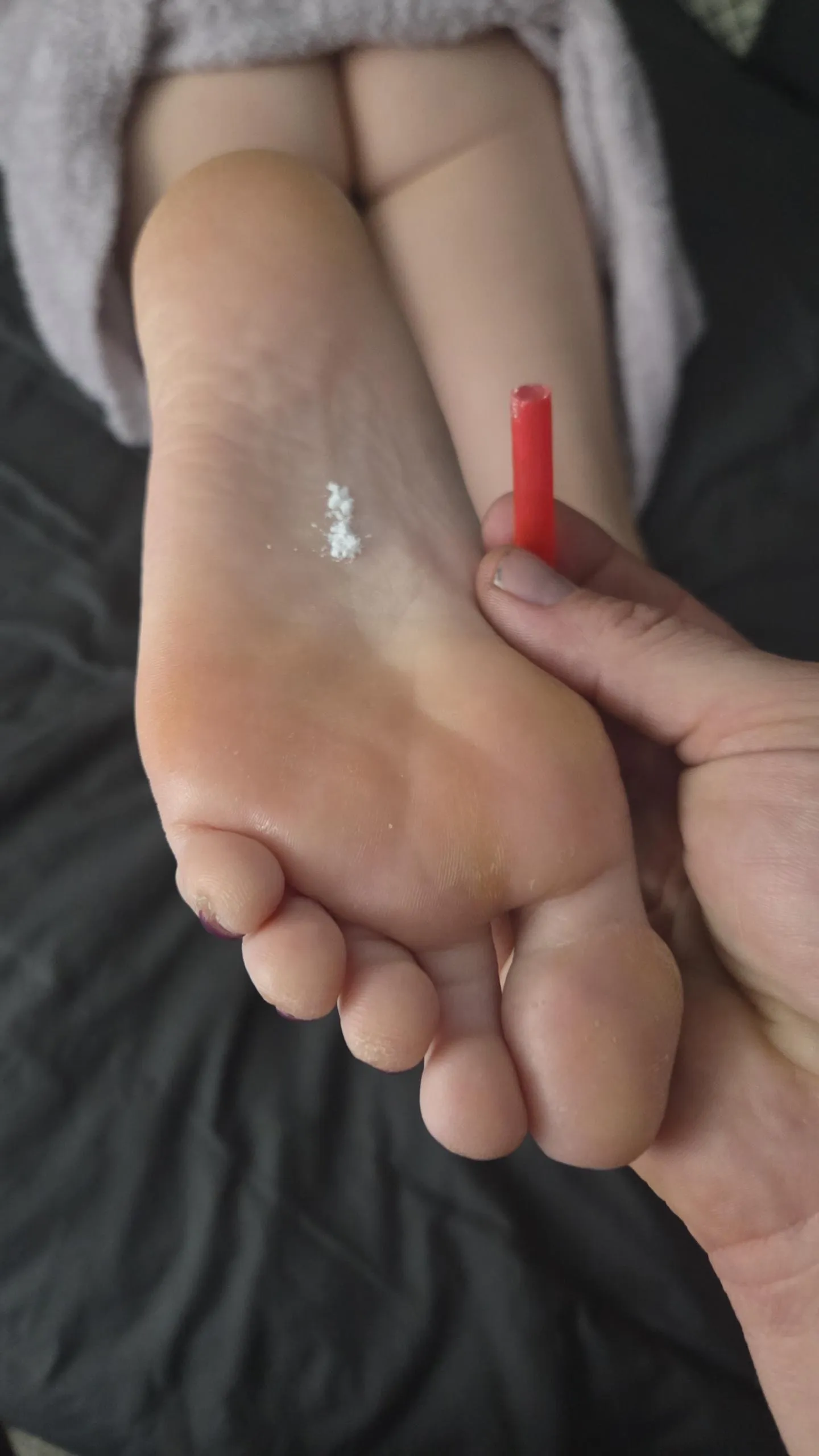 30s couple skiing on this beautiful Friday night looking for othe couples