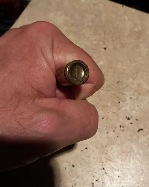 Cap armor stuck on Ballr cap