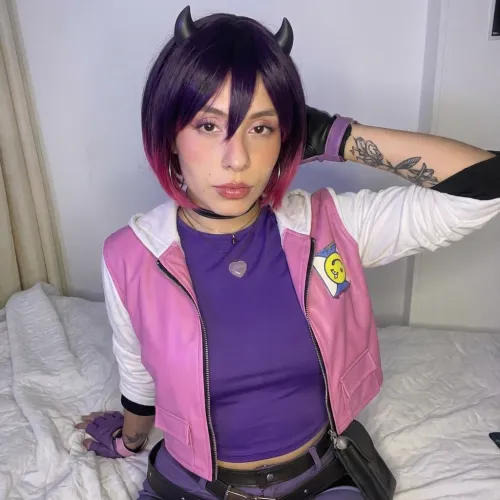 Clove from Valorant (Gracie Miller)