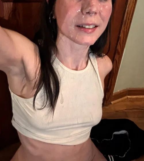 Happy happy holidays. Hope you get lots of cumshots or to give them this holiday