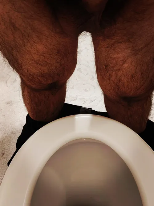 Help me while im pissin. 32