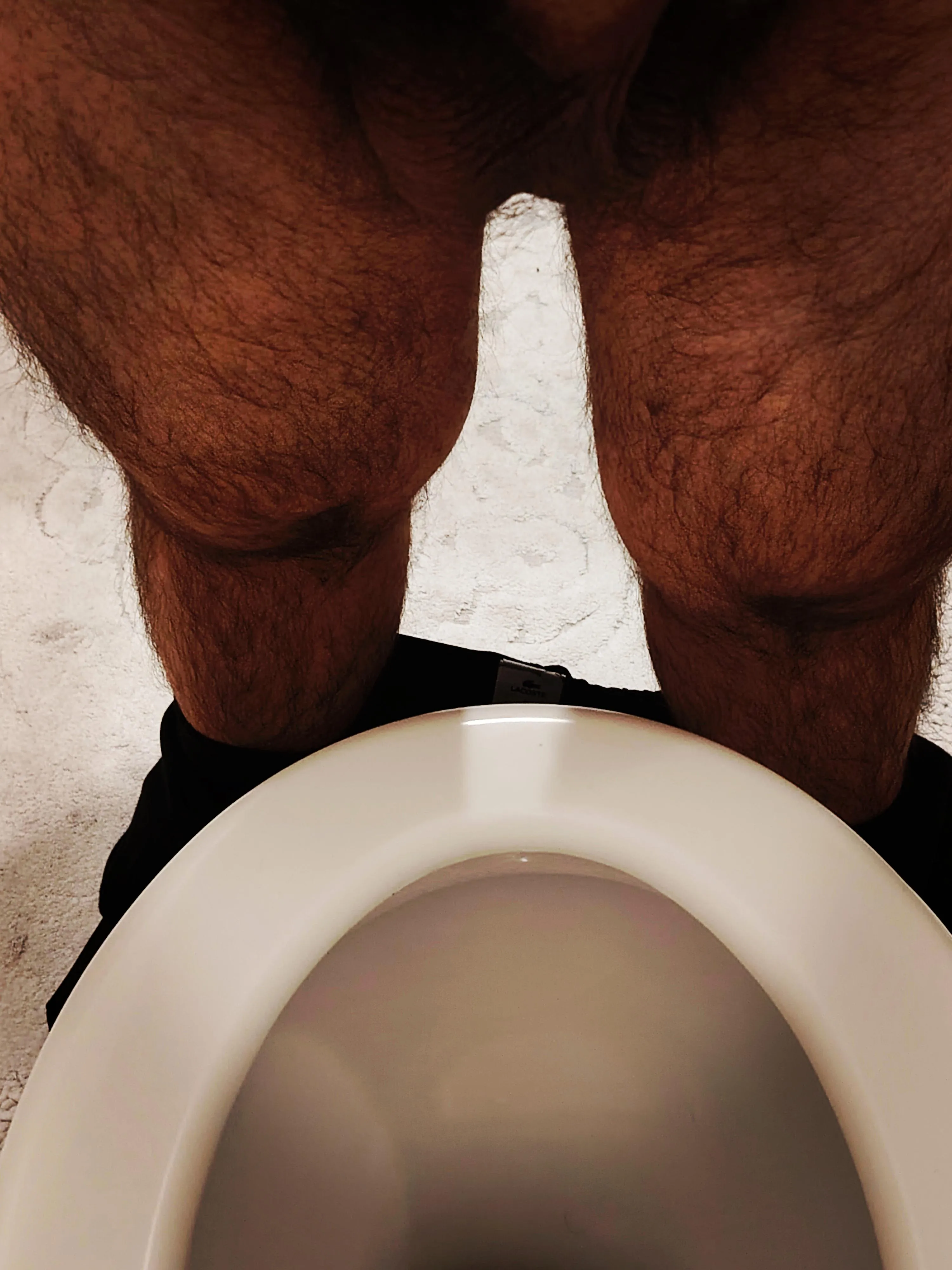 Help me while im pissin. 32