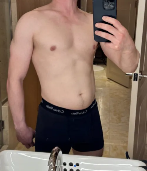 looking to give some discreet head [91403]