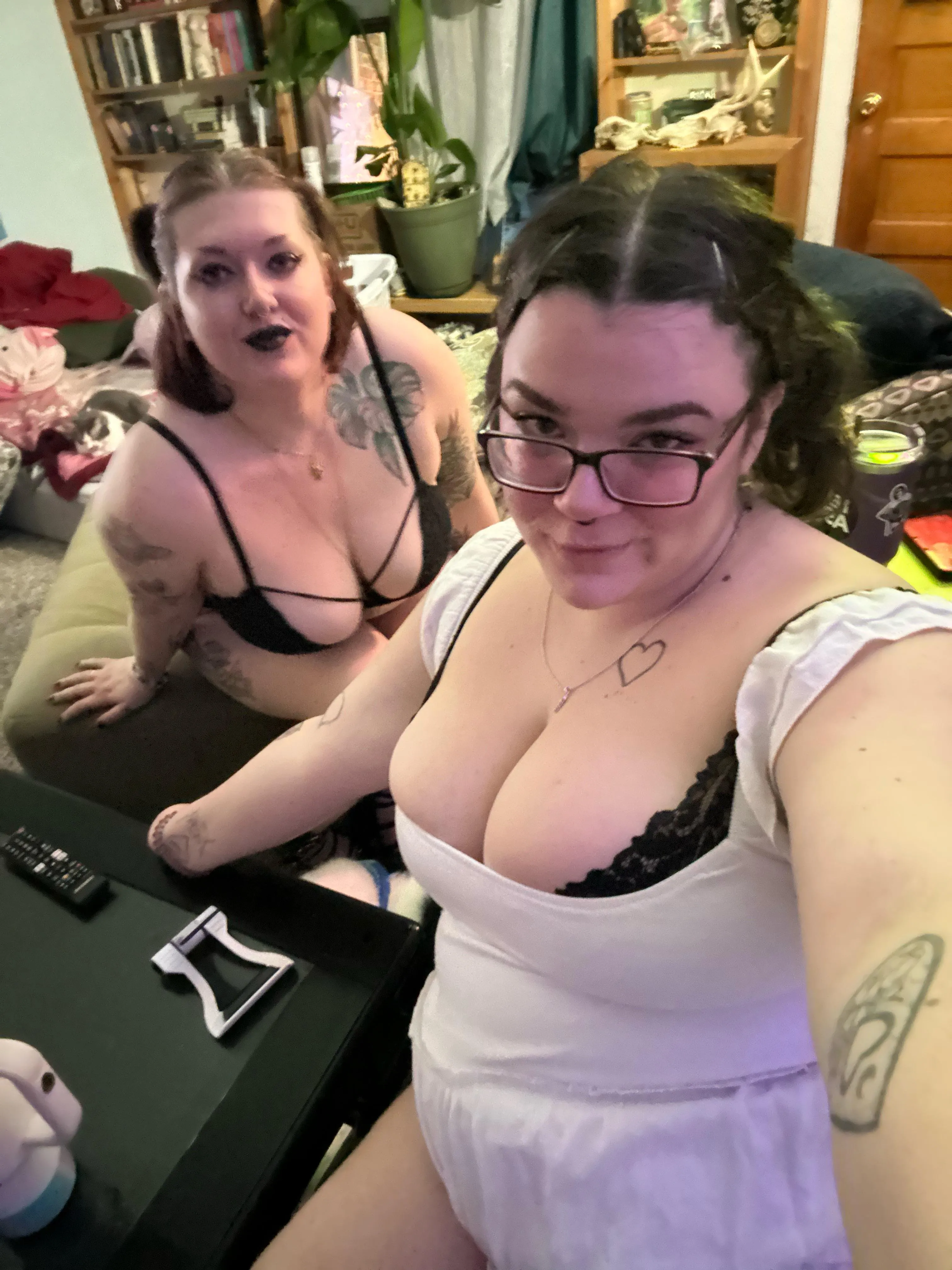 We are naughty with curvy bodies and ready to play