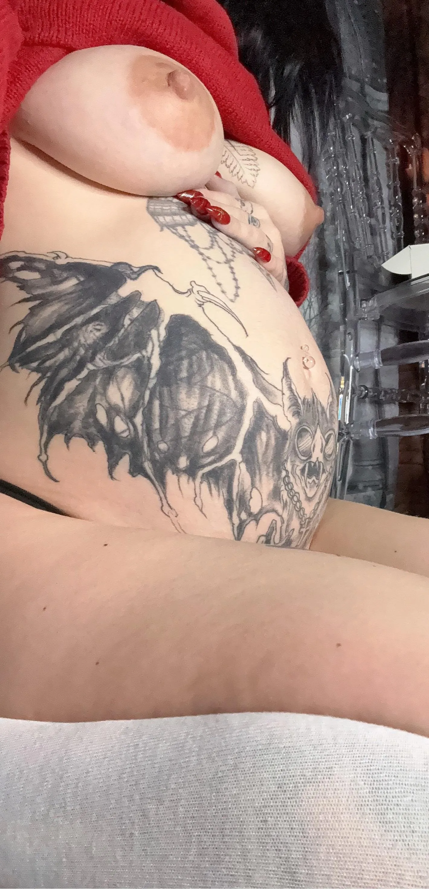 22 weeks and hornyyyy