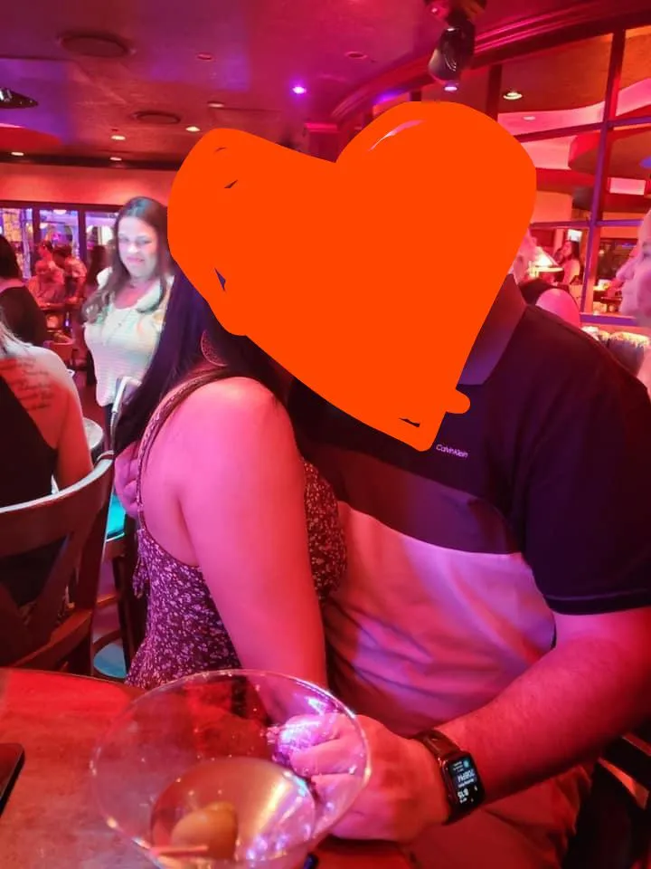 46M/43F looking for F to join for some fun 👅🦄💦