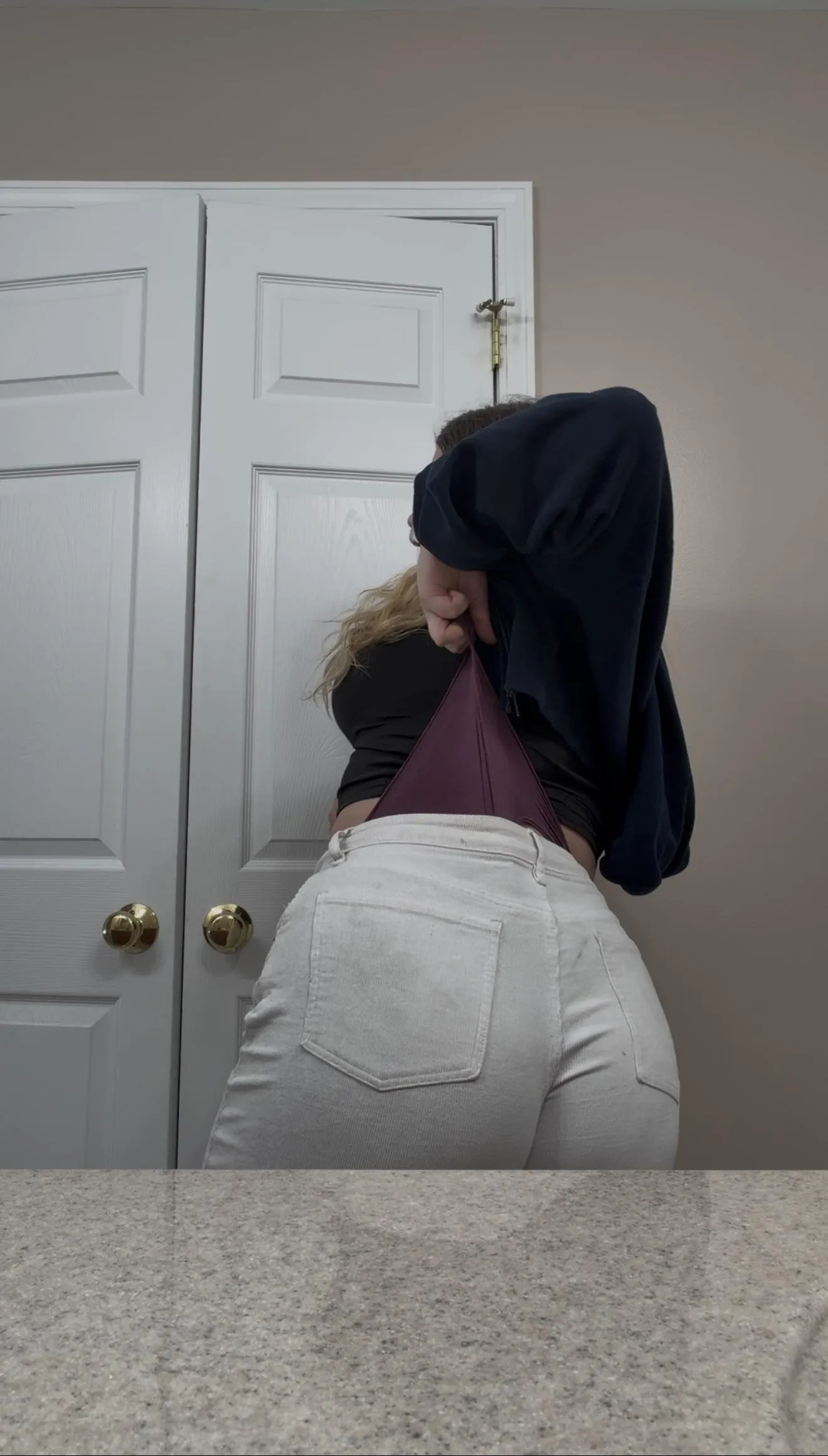 Doesn’t matter who’s around my panties stay up my ass hopefully someone decides to give them a yank if they see it 🤭