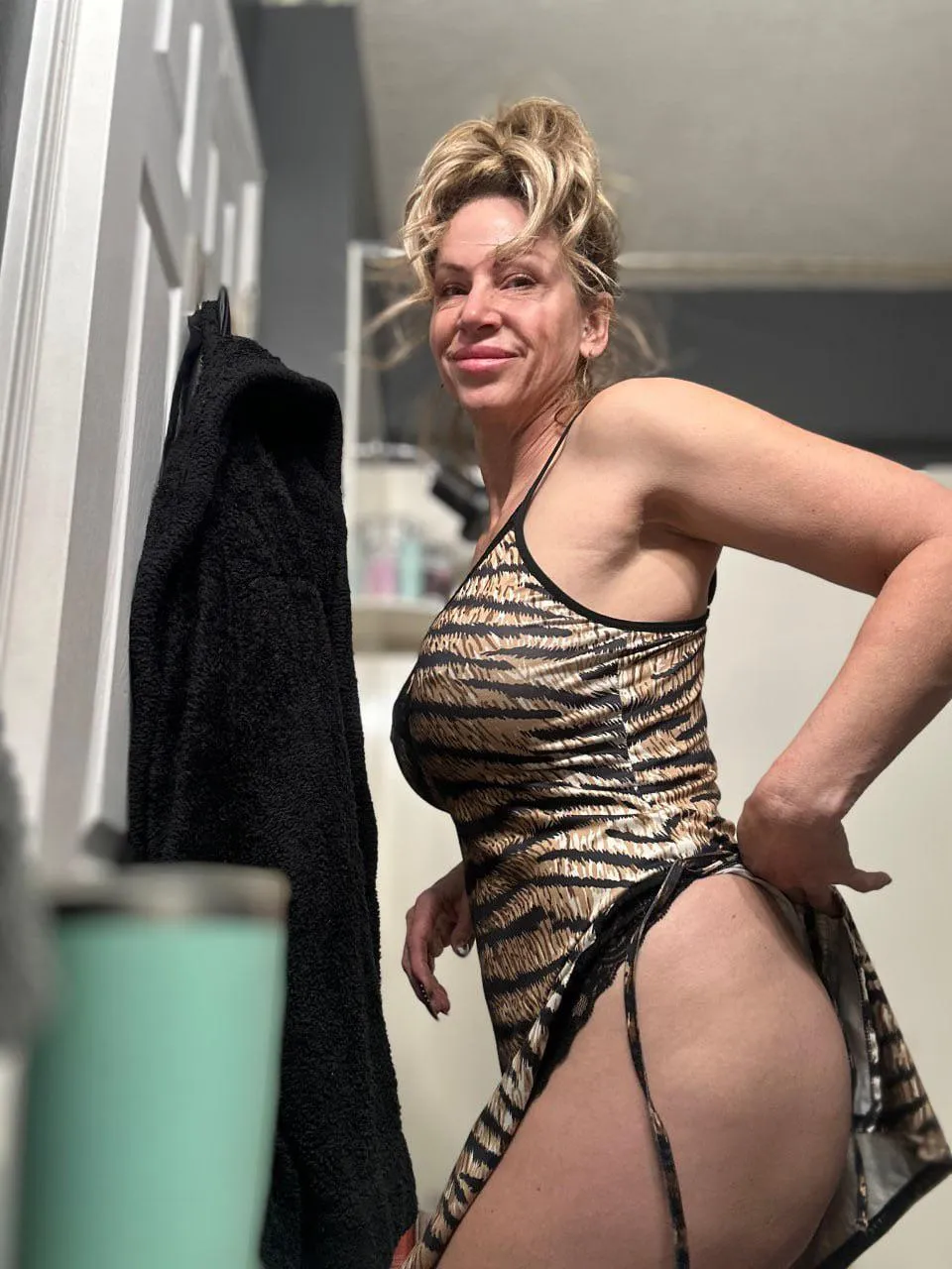 I dont care if you are married