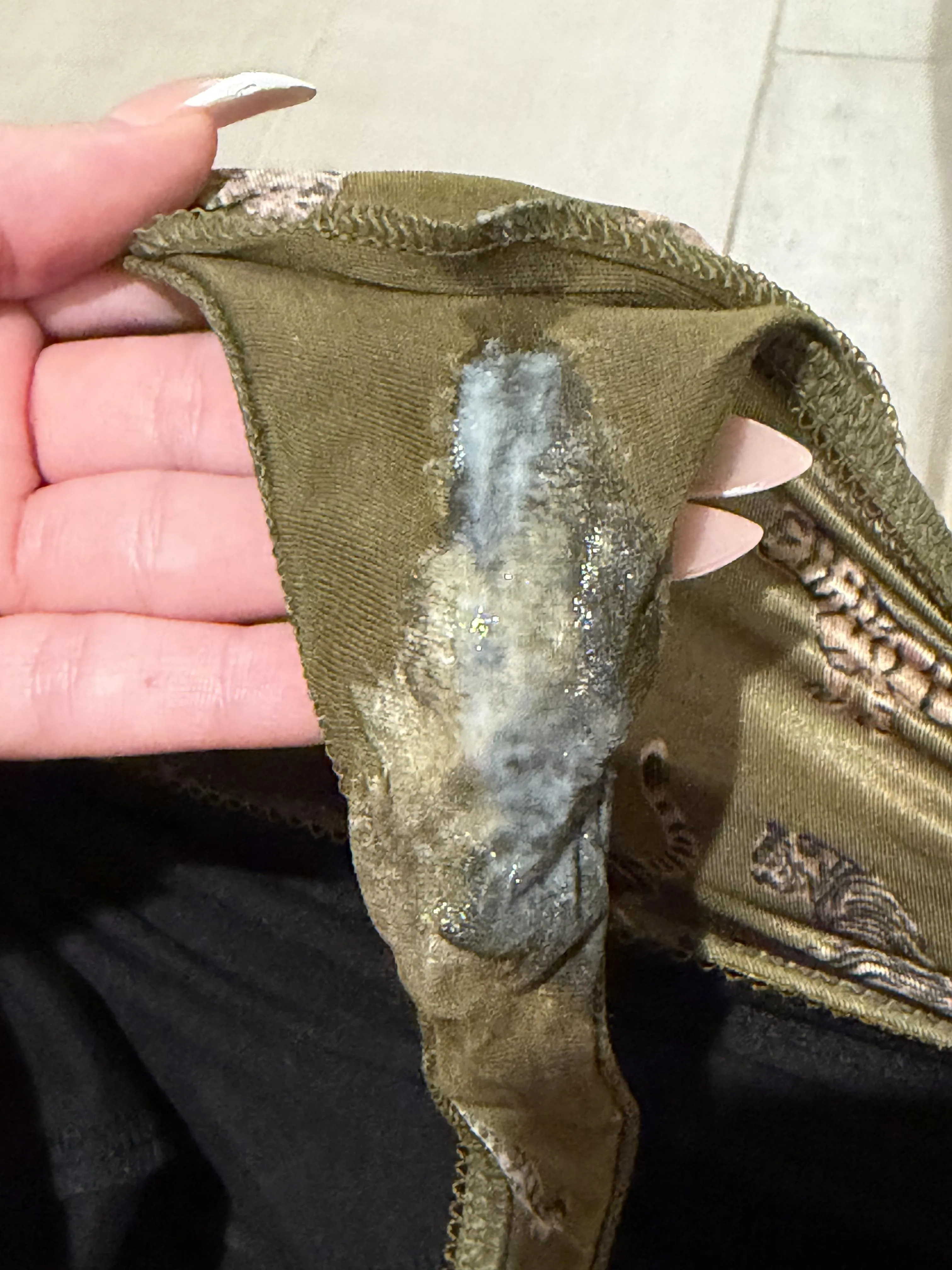 Oops I creamed my panties 🤭