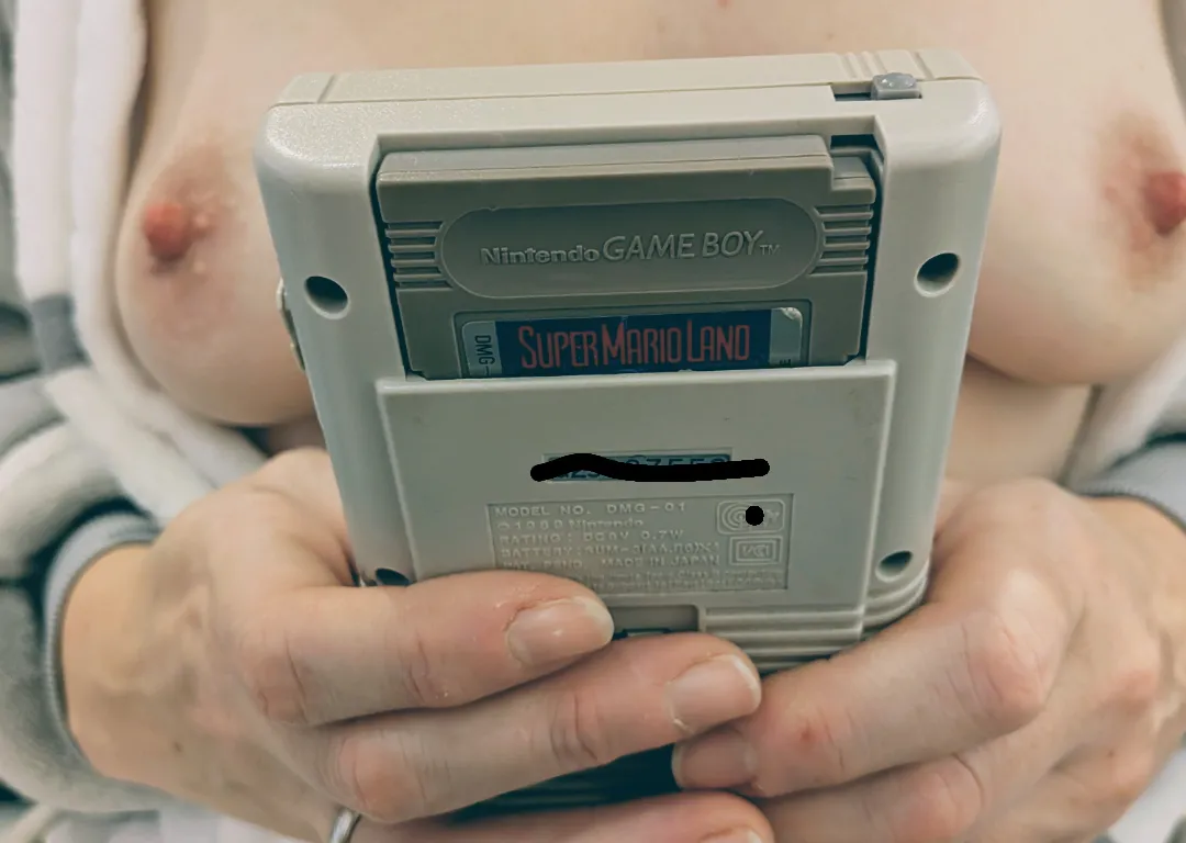 This Gameboy was my Christmas gift 1989 🎄